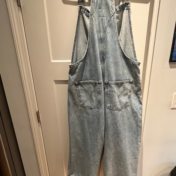 Levi’s Straus Overalls - Picture 3 of 5